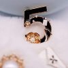 Celebrity Designer Jewelry Brooch Pins,Brooches with Imitation Pearl for Women Fashion