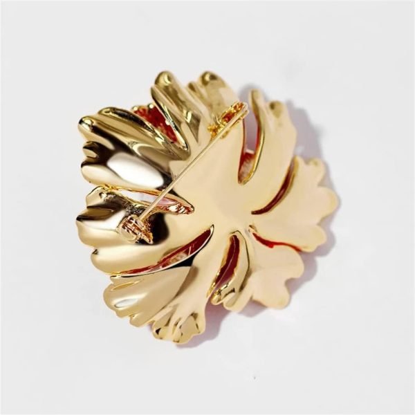 Peony Flower Brooch Vintage Pearl Brooch Lady Oil Drip Alloy Corsage Elegant Bezel Flower Pearl Brooch Banquet Wedding Exquisite Jewelry Gift Suitable for Female Friends
