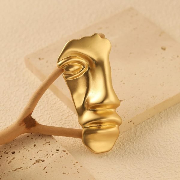 Vintage Mask Brooch Minimalist Metal Figure Brooches for Women Men