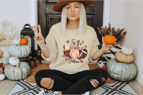 71XI6EdEubL._AC_SL1500 Tis the Season Fall Sweatshirt for Women Fall Football Long Sleeve Shirt Causal Autumn Pumpkin Pullover Tops