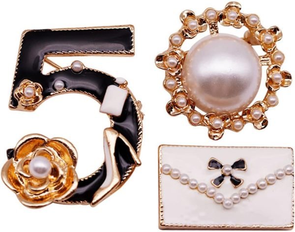 71vJN6RSqRL._AC_SL1500 Celebrity Designer Jewelry Brooch Pins,Brooches with Imitation Pearl for Women Fashion