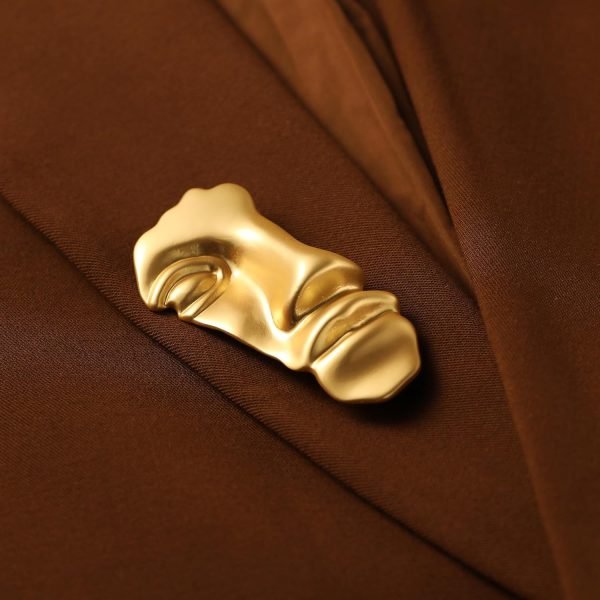 Vintage Mask Brooch Minimalist Metal Figure Brooches for Women Men